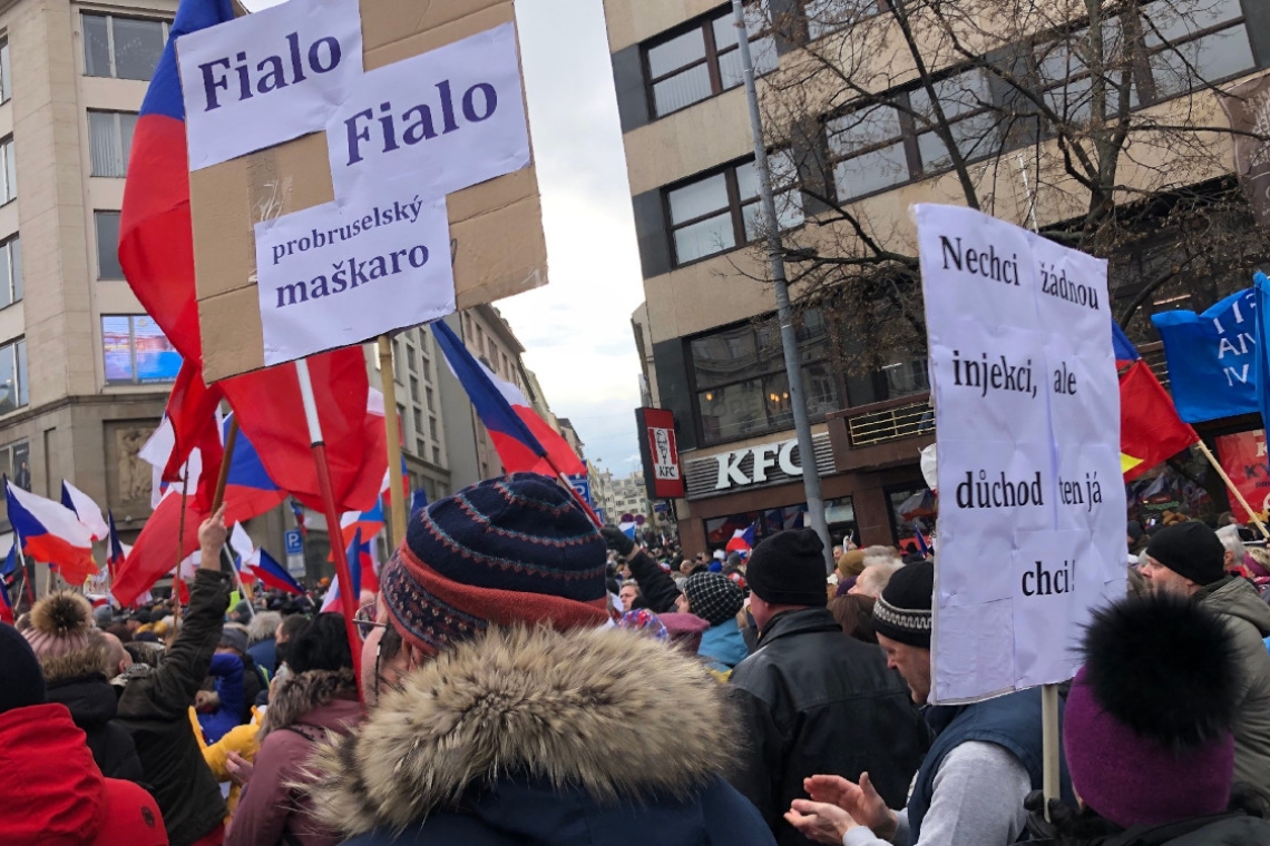 Odpovídá současný „demokratický“ politik
